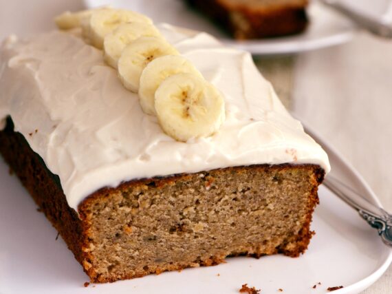 Gâteau aux bananes avec glaçage